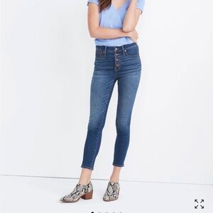 Madewell Women's Cropped Jeans (mid-waist)